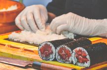 Tsukiji Fish Market Walking Food Tour