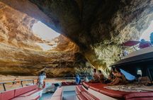 Caves and coastline guided boat trip from Albufeira