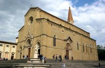 Arezzo private walking tour