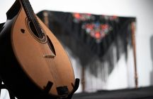 Live Fado performance with Port wine