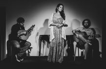 Live Fado performance with Port wine