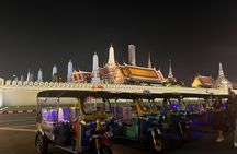 Bangkok tuk-tuk night tour with Chinatown street food meal
