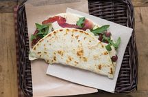 Aperitivo and street food tour in Rimini