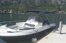 Private boat tour Kotor - Our lady of the rocks-Blue Cave 9 passengers
