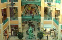 Lisbon shopping private tour