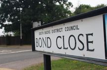 Private James Bond film location tour from London