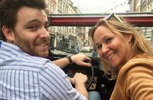 1-hour private tour in Lille by Citroën 2CV