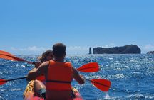 Two-hour kayak rental in Vila Franca do Campo