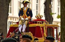 Behind the scenes of the royal city of Hague guided tour