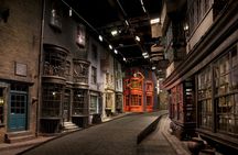 Warner Bros. Studio Tour London - The Making of Harry Potter and Oxford guided tour