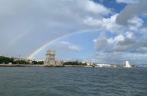 Morning sailing tour in Lisbon