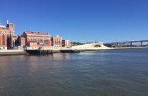 Morning sailing tour in Lisbon