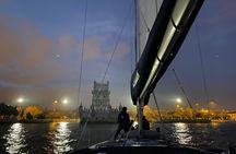 Night sailing tour in Lisbon