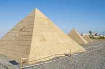Sand City and Hurghada fruit market full-day guided tour with dinner