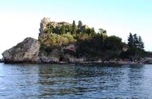 Taormina and Giardini Naxos boat excursion with an aperitif