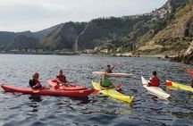 Kayak tour on the coast of Taormina