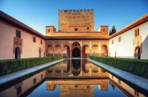Alhambra complete access with skip-the-line tickets and guided tour in English
