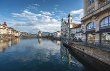 Exclusive historical walking tour of Lucerne with a local