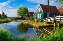 Tour from Amsterdam to the windmill village Zaanse Schans and Keukenhof
