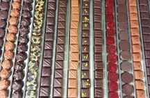 Gourmet food tour in the heart of Paris