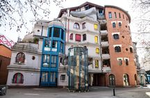 Walking tour of Geneva's best photo spots with a local