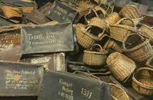Private transportation Auschwitz tour with lunch from Warsaw