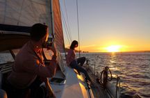 2-hour sunset sailing tour in Lisbon