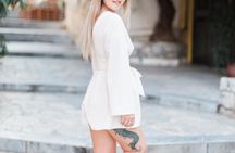 Athens photoshoot guided tour with a professional photographer