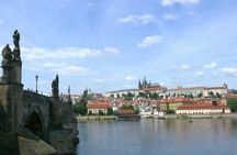 Prague guided walking tour with traditional lunch