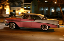 Classic car Pub Drive in Havana