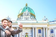 Skip-the-line Sisi Museum, Imperial Apartments and Hofburg tour