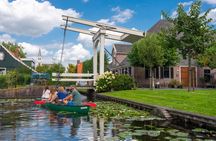 Guided canoe tour in the wetlands close to Amsterdam