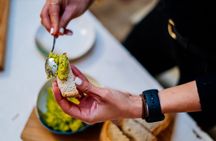 Tuk Tuk food tour in Lisbon