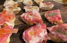 Alberobello guided walking tour with food tasting and wine