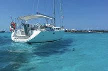 Full day sailboat tour to Corsica with lunch
