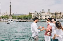 Barcelona hop-on hop-off bus tour with catamaran cruise