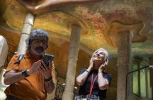 Walking tour Gaudí Houses with optional skip-the-line tickets to Casa Batlló and La Pedrera