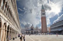 Venice Guided Walking Tour with Gondola Ride