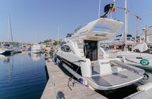 Private yacht cruise on the Douro River