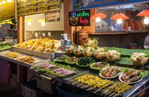 Chiang Mai temples and night market tuk-tuk tour