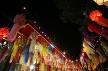Chiang Mai temples and night market tuk-tuk tour