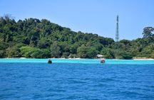 Guided snorkel tour to Emerald Cave and 4 islands by speed boat