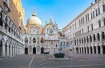 Doge's Palace small group or private tour with a local guide