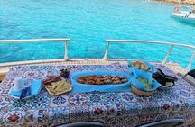 La Maddalena Archipel motor boat tour with swimming stop