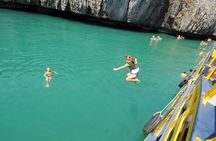 Guided kayaking adventure with lunch in Angthong Marine Park