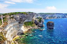 Full-day boat tour to southern Corsica from Cannigione with aperitif