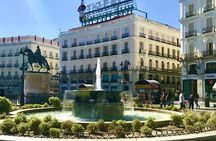 Guided tour to Madrid's photogenic places with a local