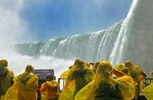 Best of Niagara Falls small group walking tour and cruise