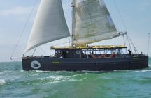 3-hour sailboat cruise in La Rochelle