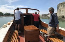 Wooden boat cruise in the bay of La Rochelle